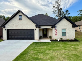 1395 Sullivan Cir, Jonesboro, AR 72404