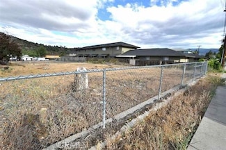 1106 S Oregon St, Yreka, CA 96097