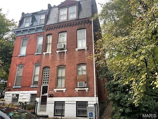 2353 S 11th St, Saint Louis, MO 63104