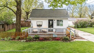 335 W Hodge Ave, Lansing, MI 48910