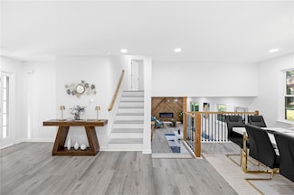 3892 Northstrand Dr, Decatur, GA 30035