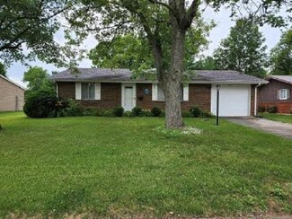 2613 S Manhattan Ave, Muncie, IN 47302