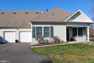 94 Avenrowe Ct Unit 37, Fairless Hills, PA 19030