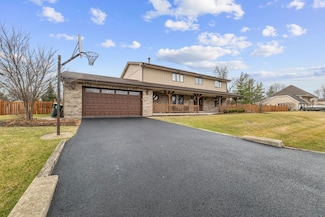 1507 Parkside Ln, La Grange Highlands, IL 60525