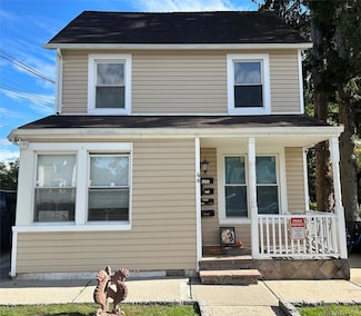 46 Dawson Ave Unit 1, Kings Park, NY 11754