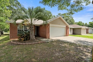 80 Woodland St, Cantonment, FL 32533