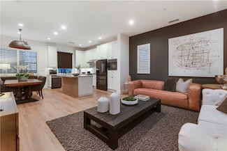 89 Kestrel, Irvine, CA 92618