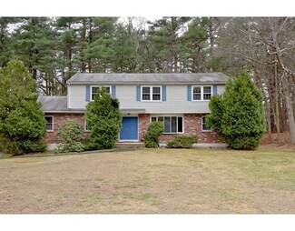 16 Hearthstone Cir, Wayland, MA 01778