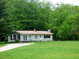 10 Oregon Falls Rd, Newfane, VT 05345
