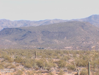 000 Higland Rd, Wikieup, AZ 85360