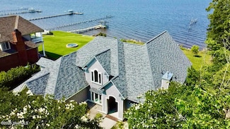 228 Drake Landing, New Bern, NC 28560