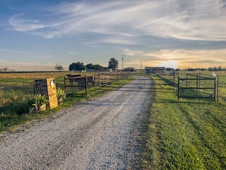 2546 County Road 4720, Wolfe City, TX 75496