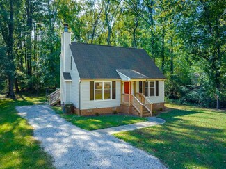 507 Valley Dr, Durham, NC 27704