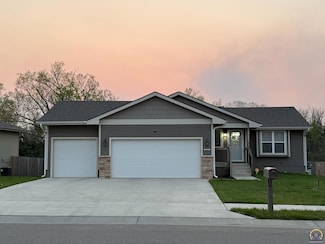 4225 SE Truman Ave, Topeka, KS 66609