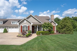 2011 Deacon Dr, Latrobe, PA 15650