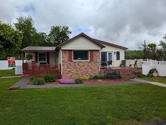 120 McGhee Ln, Raven, VA 24639