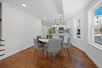 19 Armory St Unit 2, Wakefield, MA 01880