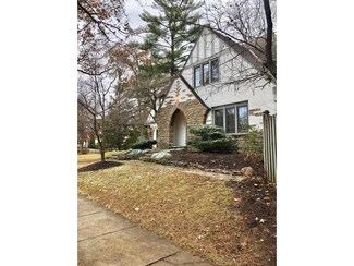4401 Paddock Hills Ln, Cincinnati, OH 45229