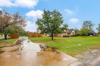 2712 N Hill Terrace, Cleburne, TX 76031