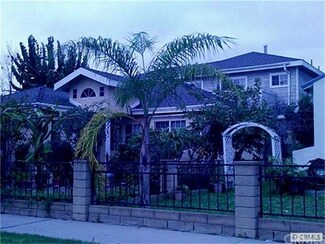 6649 Walnut Ave, Long Beach, CA 90805