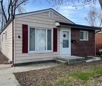 1836 E Milton Ave, Hazel Park, MI 48030