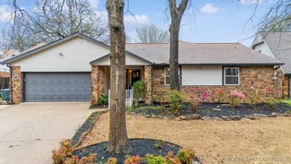 3105 Bahama Dr, Sand Springs, OK 74063