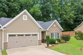6284 Queens Gate Ct, Clemmons, NC 27012