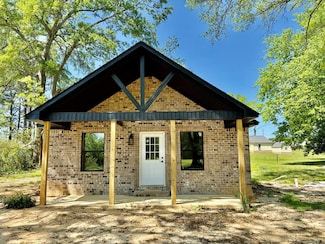 209 Randolph St, Vardaman, MS 38878
