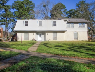 6000 Fox Point Cir, Shreveport, LA 71129