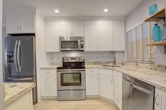 650 Snug Harbor Dr Unit G307, Boynton Beach, FL 33435