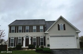 6681 Clarkes Meadow Dr, Bealeton, VA 22712