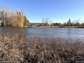 4052 S River Rd, Cheboygan, MI 49721