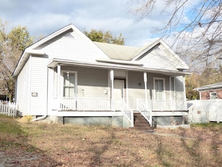 1336 Shepherd St, South Boston, VA 24592