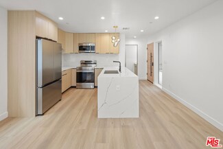 11004 Hortense St, Los Angeles, CA 91602