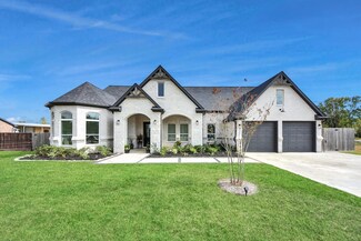 5414 Sjolander Rd, Baytown, TX 77521
