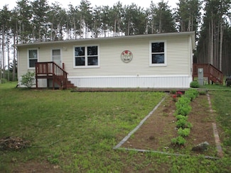 3226 8th Ave, Wisconsin Dells, WI 53965