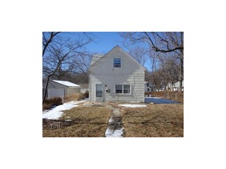 1516 S Hedges Ave, Independence, MO 64052