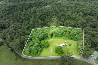 2881 Sugar Creek Rd, Gainesboro, TN 38562