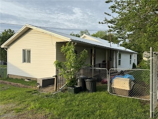 4411 12th Ave, Parkersburg, WV 26101