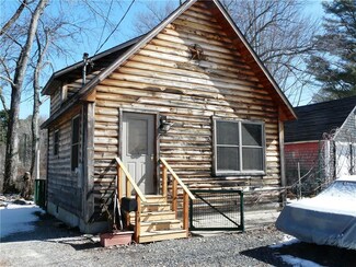 24 Morse St, Freeport, ME 04032