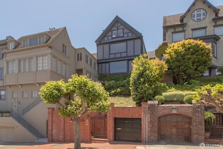 2555 Green St, San Francisco, CA 94123