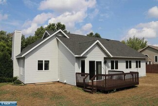 1020 S 7th Ave, Virginia, MN 55792
