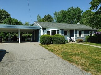 80 Utah Ave, Somerset, MA 02726