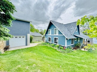 1022 Ottland Shores, Lake Odessa, MI 48849
