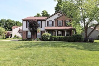 3690 Treeline Ct, Amelia, OH 45102