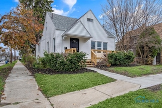 2901 Chestnut St, Toledo, OH 43608