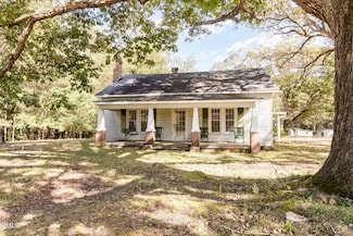 5033 Theys Rd, Raleigh, NC 27606