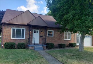 2019 Cramer Ave, Akron, OH 44312