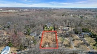 226 Smithburg Rd, Englishtown, NJ 07726