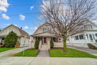 624 E 5th St, Delphos, OH 45833